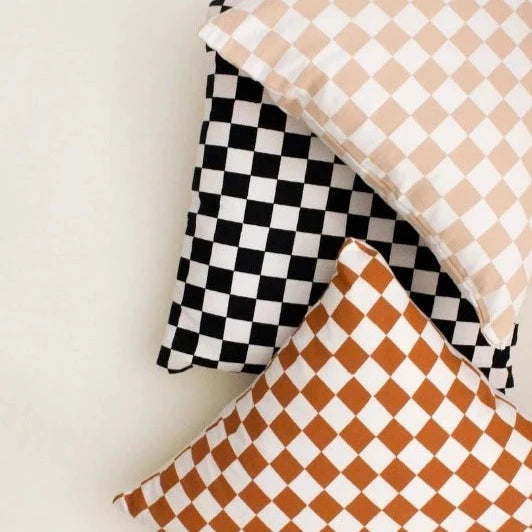 checkered pillow cover